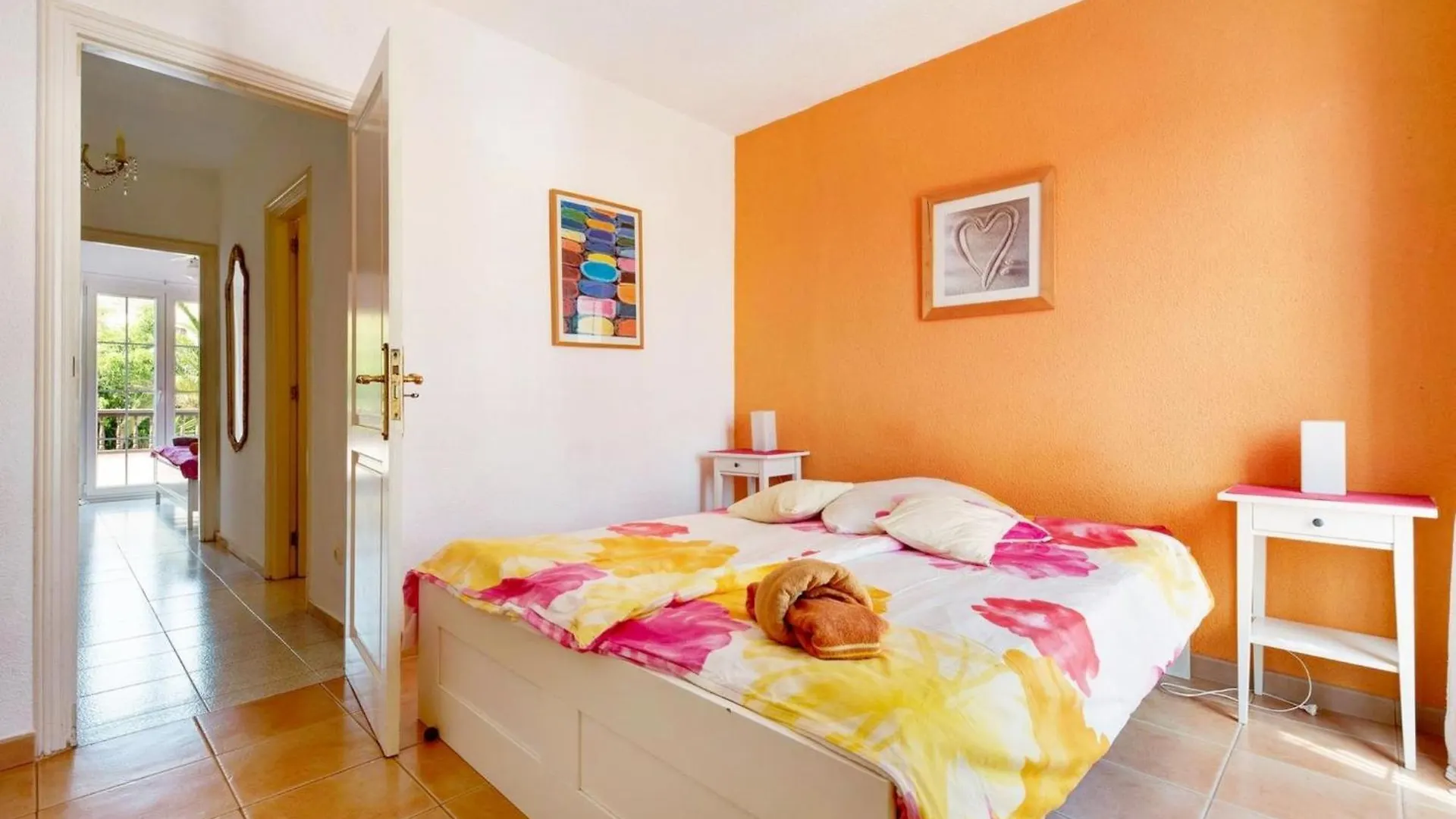 Vila Casa Sarita - Well Maintained House In Chayofa With Pool Horská chata